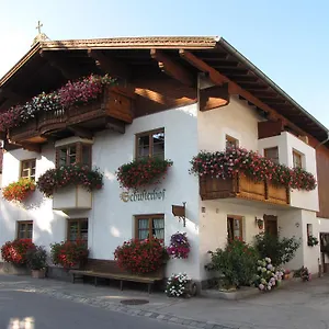 https://schusterhof.ischgl-hotels.net
